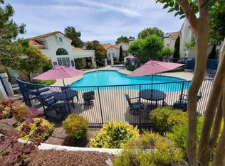 2908 Beachcomber Dr E, Rocklin, CA 95677
