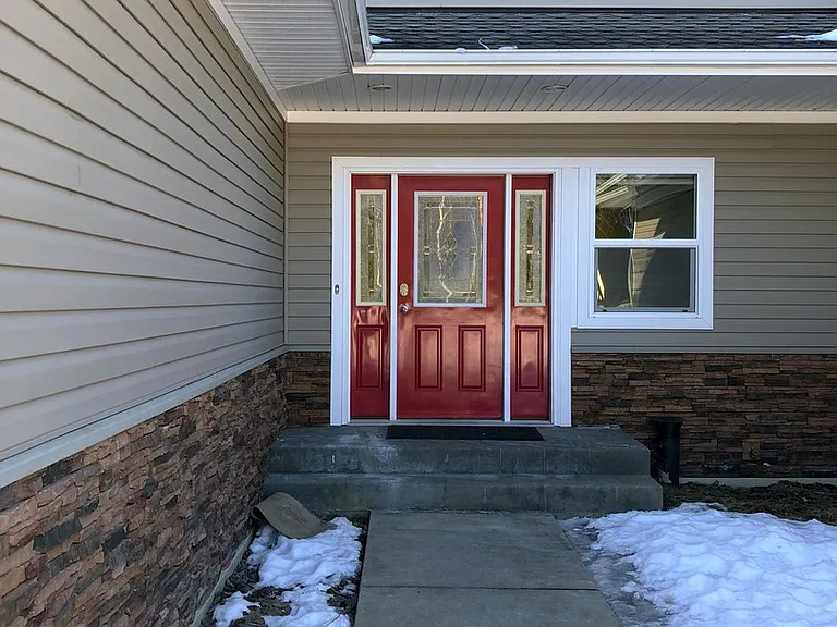 1700 Lawton Dr #A-C — Photo 2