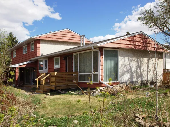 12137 50th St NW, Edmonton, AB T5W 3C6