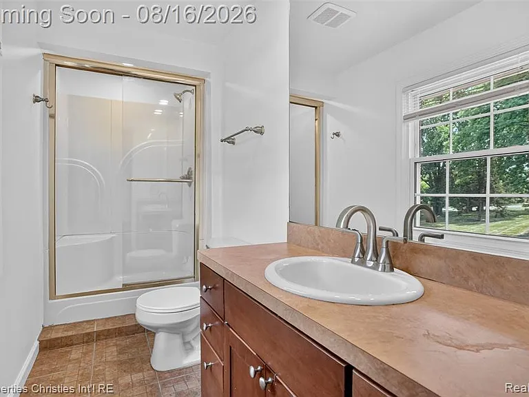 2834 Rossmoor Cir — Photo 21