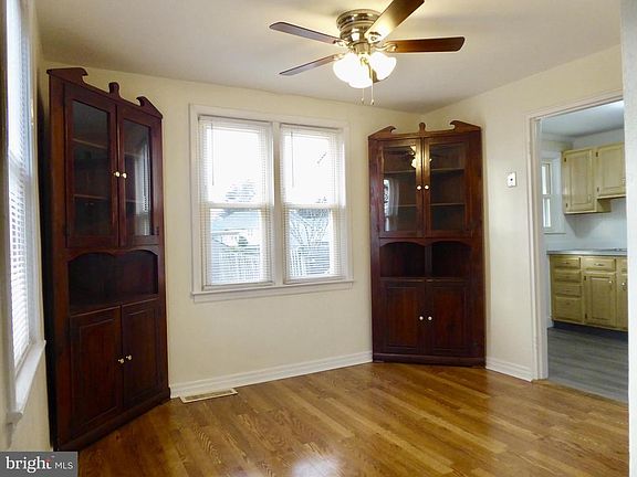 5th image of 139 Bungalow Ave