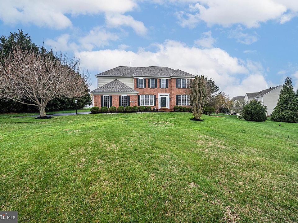 1st image of 15304 Doe Hill Ct