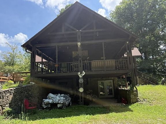 5th image of 162 Tracy Rd