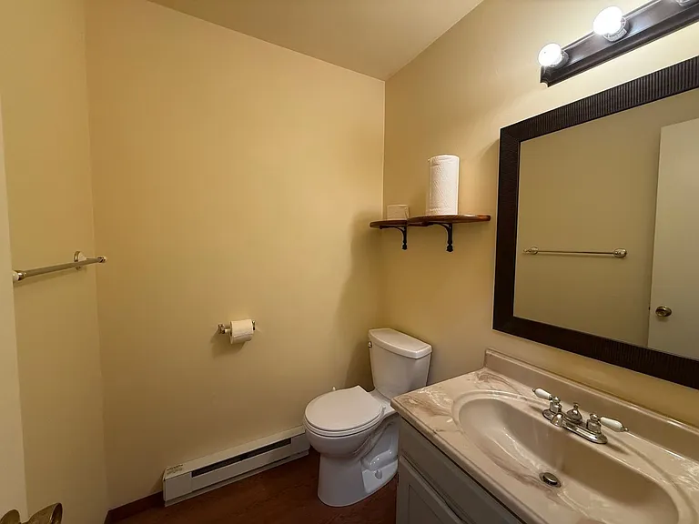 848 W Aaron Dr — Photo 6