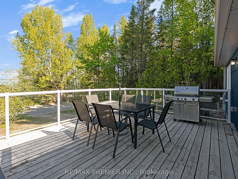 891 Tiny Beaches Rd S — Photo 20