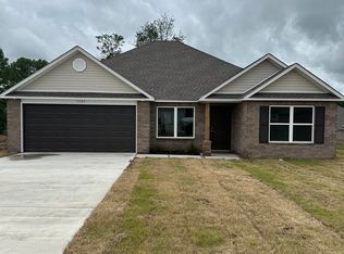 1705 Ridgefield Cir, Searcy, AR 72143