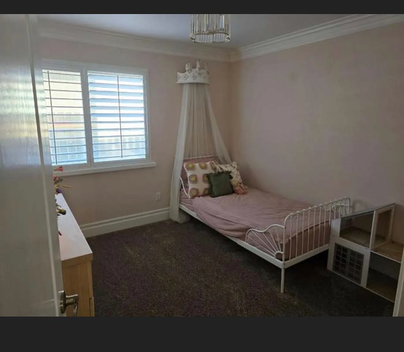 4 bed, 1640 sqft, $3,000 — Photo 4