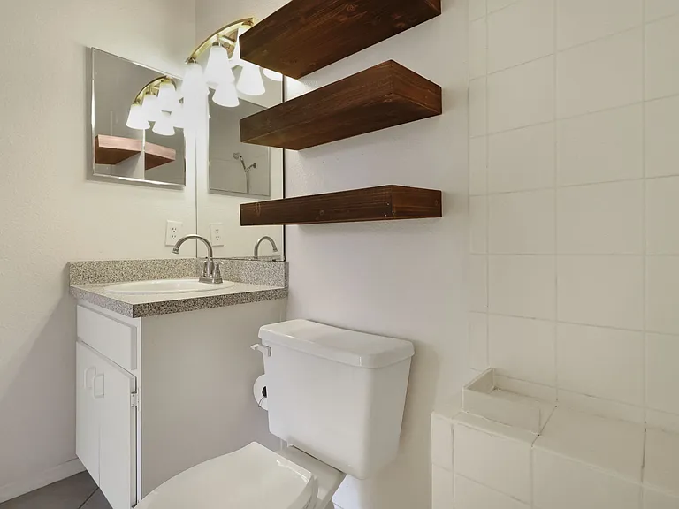 6367 Bayside Key Dr — Photo 20