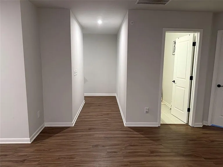 663 Castleberry Ave — Photo 25