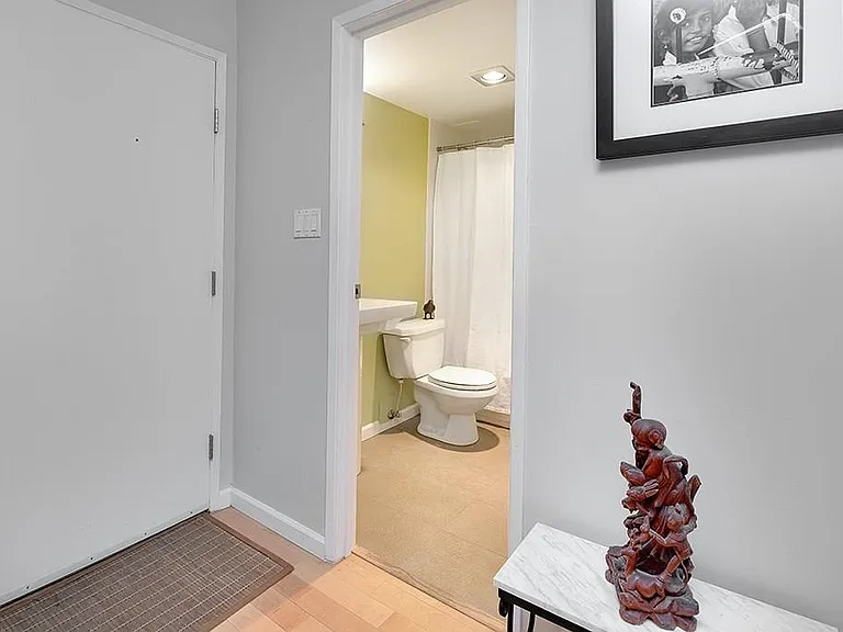 1215 Pacific St #20 — Photo 6