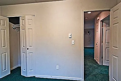 Bedroom/closet