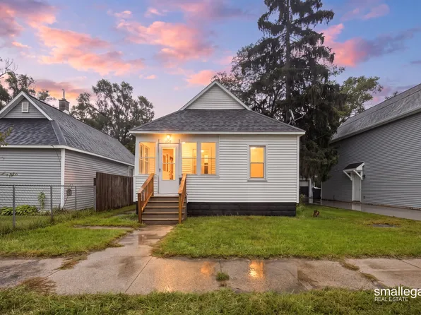 1772 Pine St, Muskegon, MI 49442