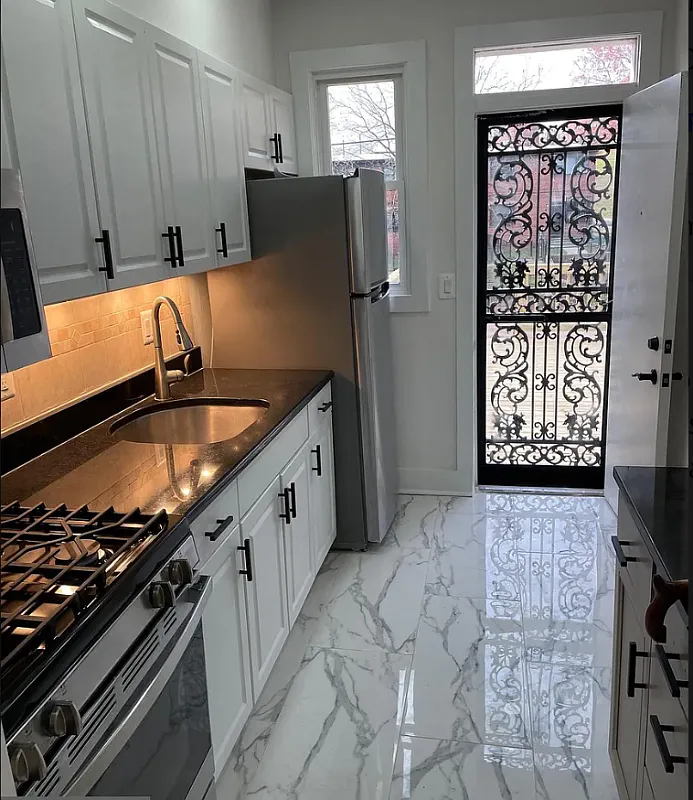 Newly Renovated Gem in Deanwood — Photo 4