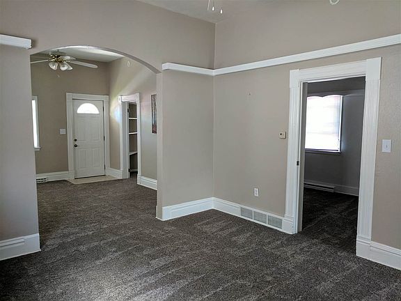 2nd image of 265 N 5th St