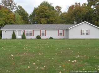 9421 N McKinley Rd, Campbellsburg, IN 47108