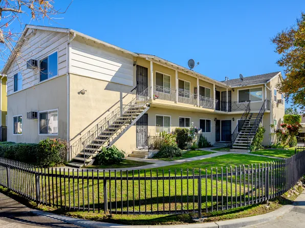 198 W Elmwood Ave #A, Burbank, CA 91502