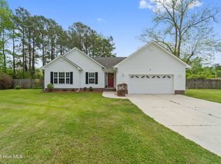 162 E Ridge Ct, Jacksonville, NC 28540