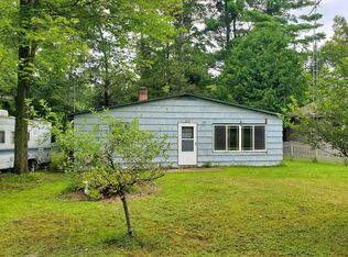 1947 E River Dr, Beaverton, MI 48612