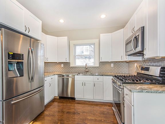 2nd image of 58 Cambridge St