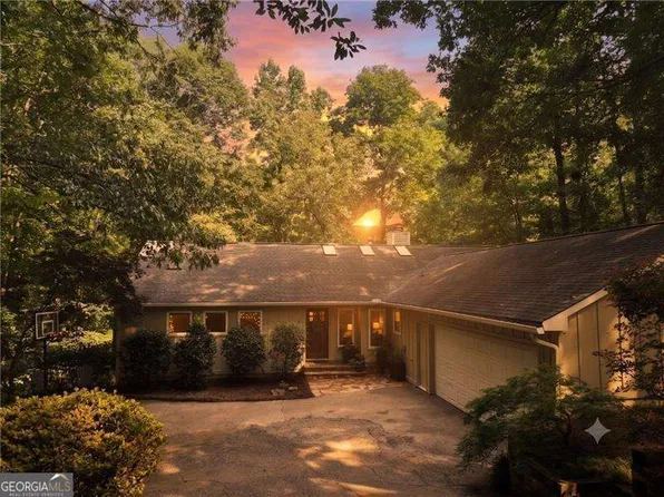 100 Kings Mill Ct, Roswell, GA 30075
