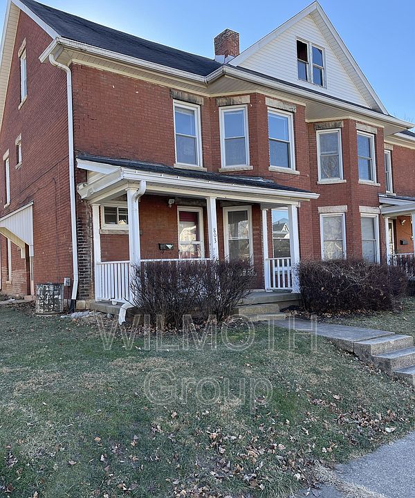 1st image of 803 E Main St