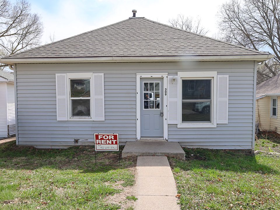 1st image of 309 E Bradford St