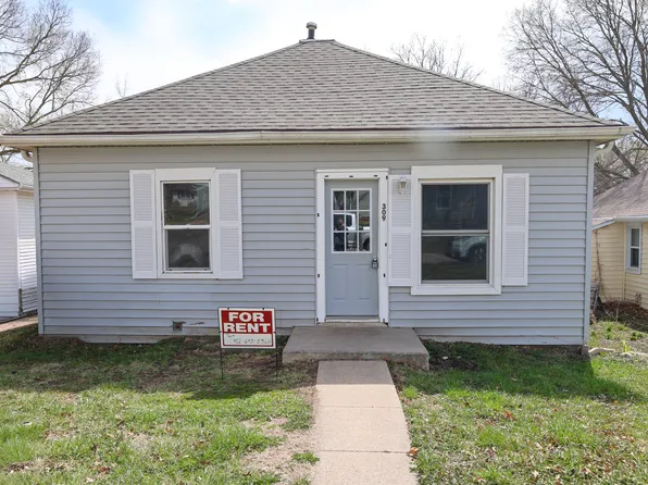 309 E Bradford St, Seward, NE 68434