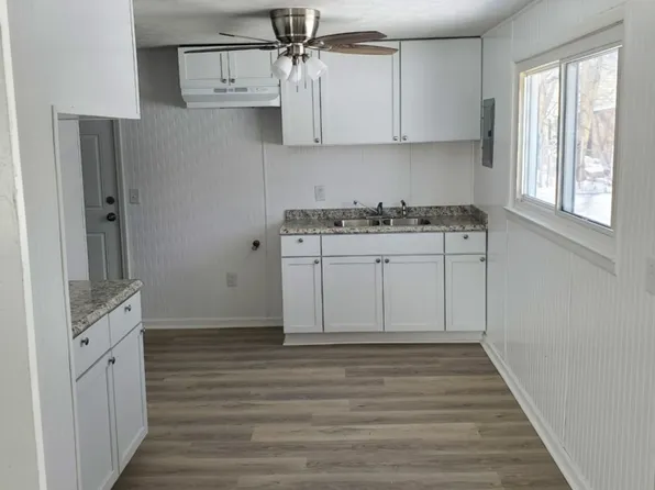 3355 Grant St, Lorain, OH 44052