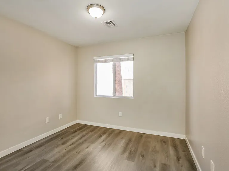 3565 Scottsbluff St — Photo 14