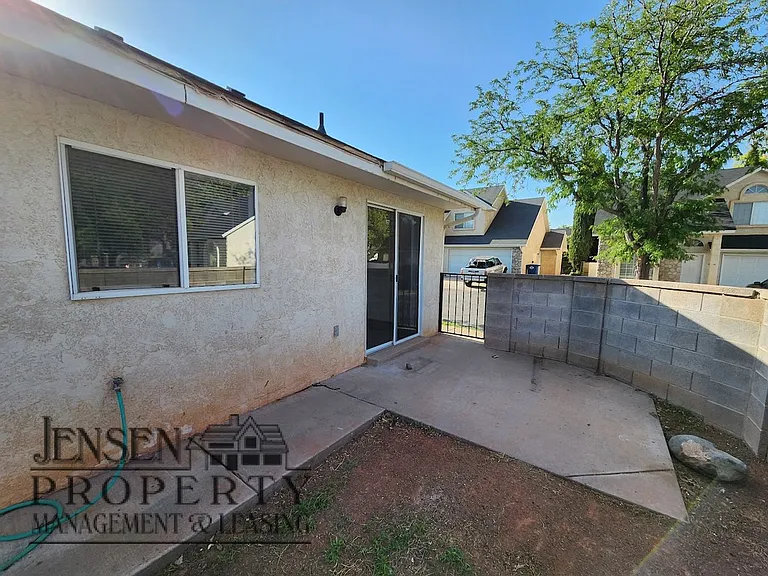 1040 N 1300 W #79 — Photo 22