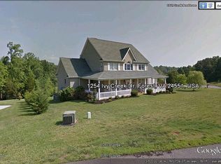 1254 Ivy Creek Dr, Forest, VA 24551