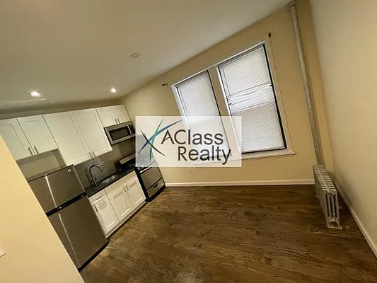 Rented by A Class Realty Corp | media 10