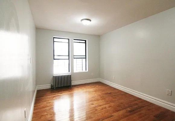 Rented by Ledvech Group | media 17