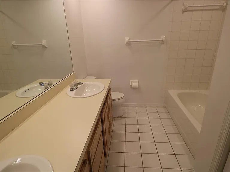 5424 Saddlebrook Way — Photo 39