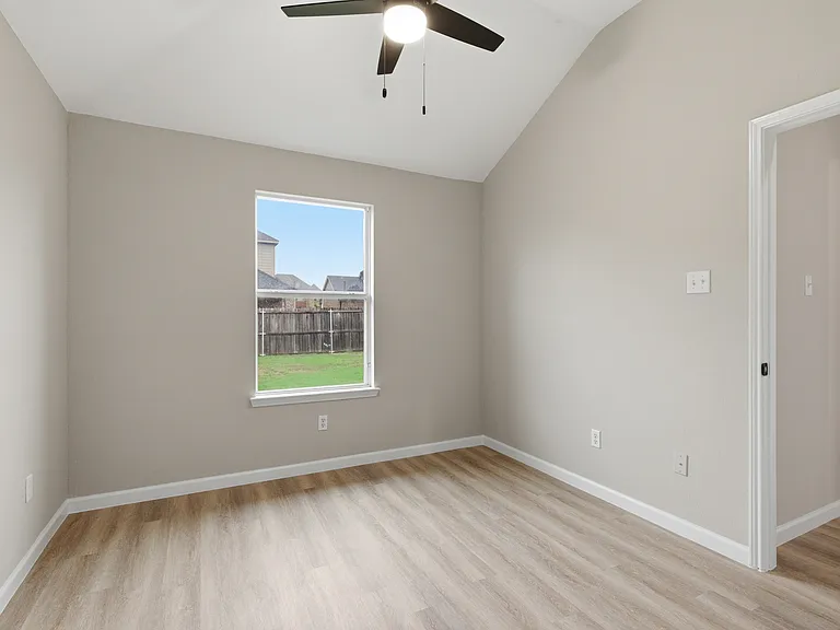 2051 Sunny Side Dr — Photo 26