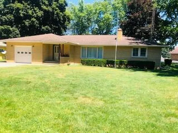 3243 Washington Ave, Saint Joseph, MI 49085