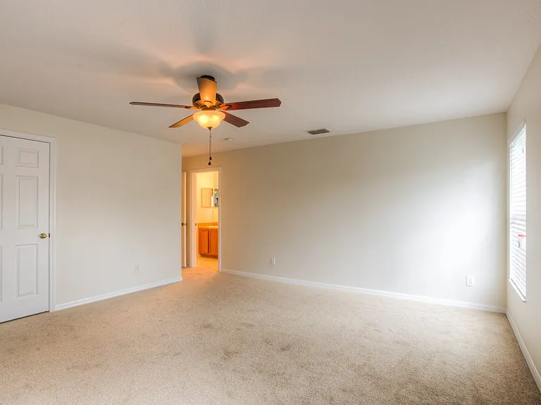 735 Windrose Dr — Photo 15