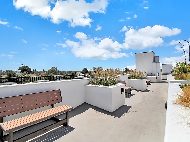 The Vivant Apartments — Photo 26