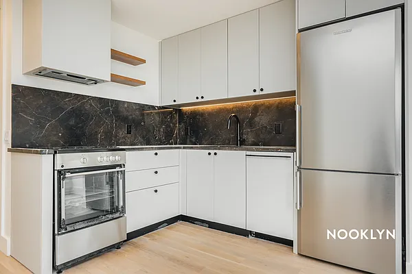 Rented by Nooklyn NYC LLC | media 18