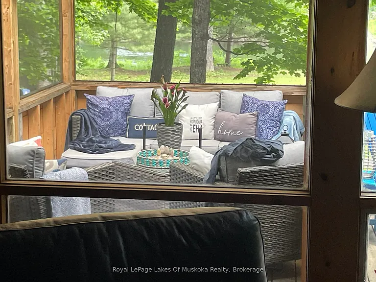 1213 Sherwood Forest Rd — Photo 37