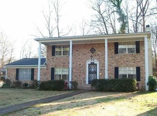 3835 Springfield Dr, Memphis, TN 38128