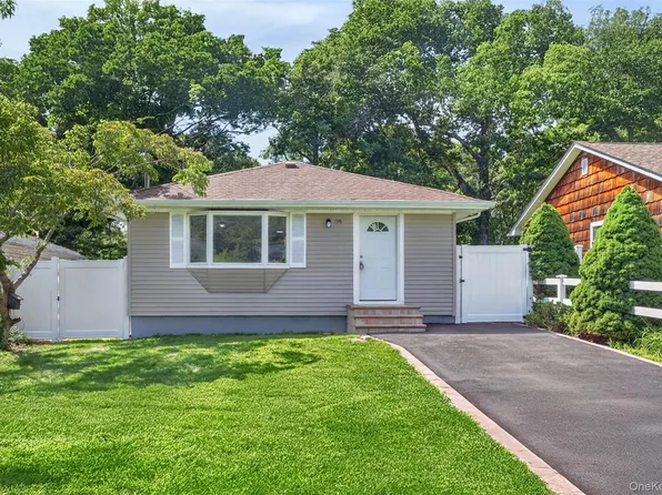 196 Burney, Mastic, NY 11950