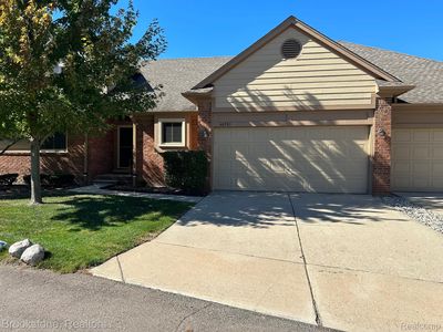 46783 High Meadows Ct #13, Macomb, MI, 48044