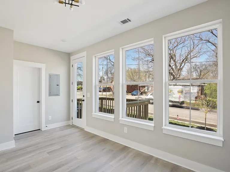 375 Archwood Dr — Photo 20