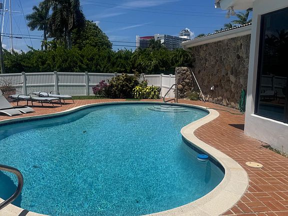 5th image of 600 Hibiscus Drive