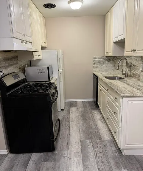 38272 Fairway Ct #123 — Photo 1