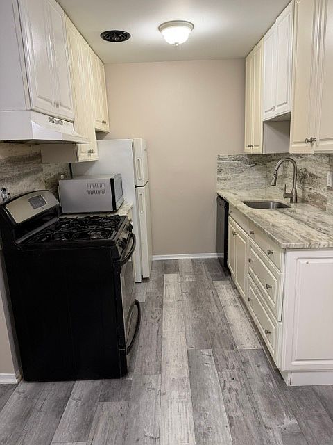 1st image of 38272 Fairway Ct APT 123