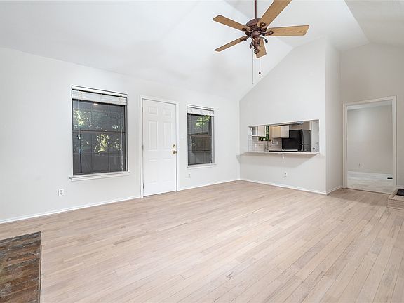 4th image of 1808 Maplewood Trl