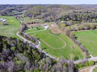 396 Brazier Ln, Gallatin, TN 37066