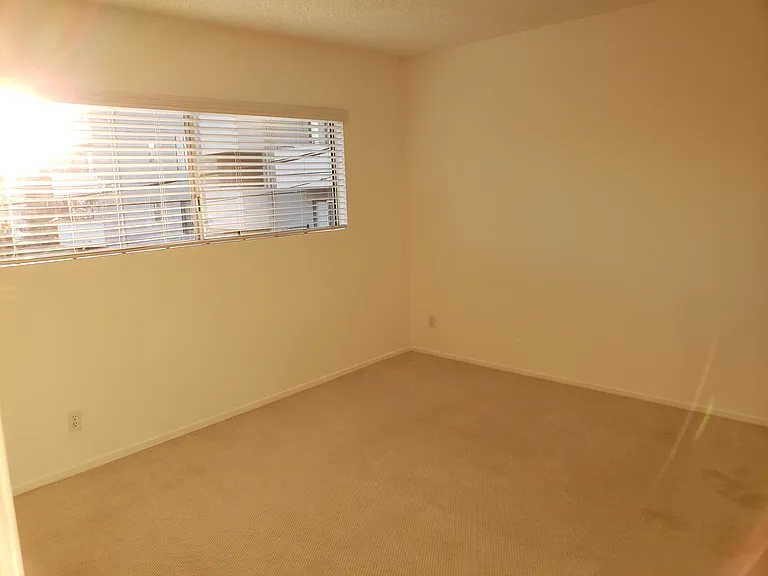 12333 Texas Ave — Photo 25